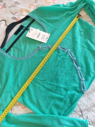 Jersey Zara asimétrico botones talla L