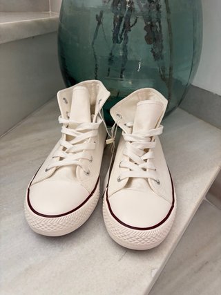 Zapatillas tela blancas NUEVAS