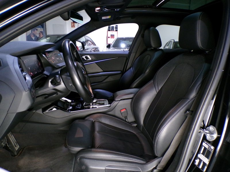 BMW Serie 1 2023, foto 27