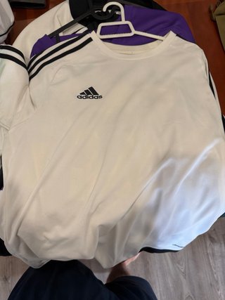 Ropa Nike, adidas y demás