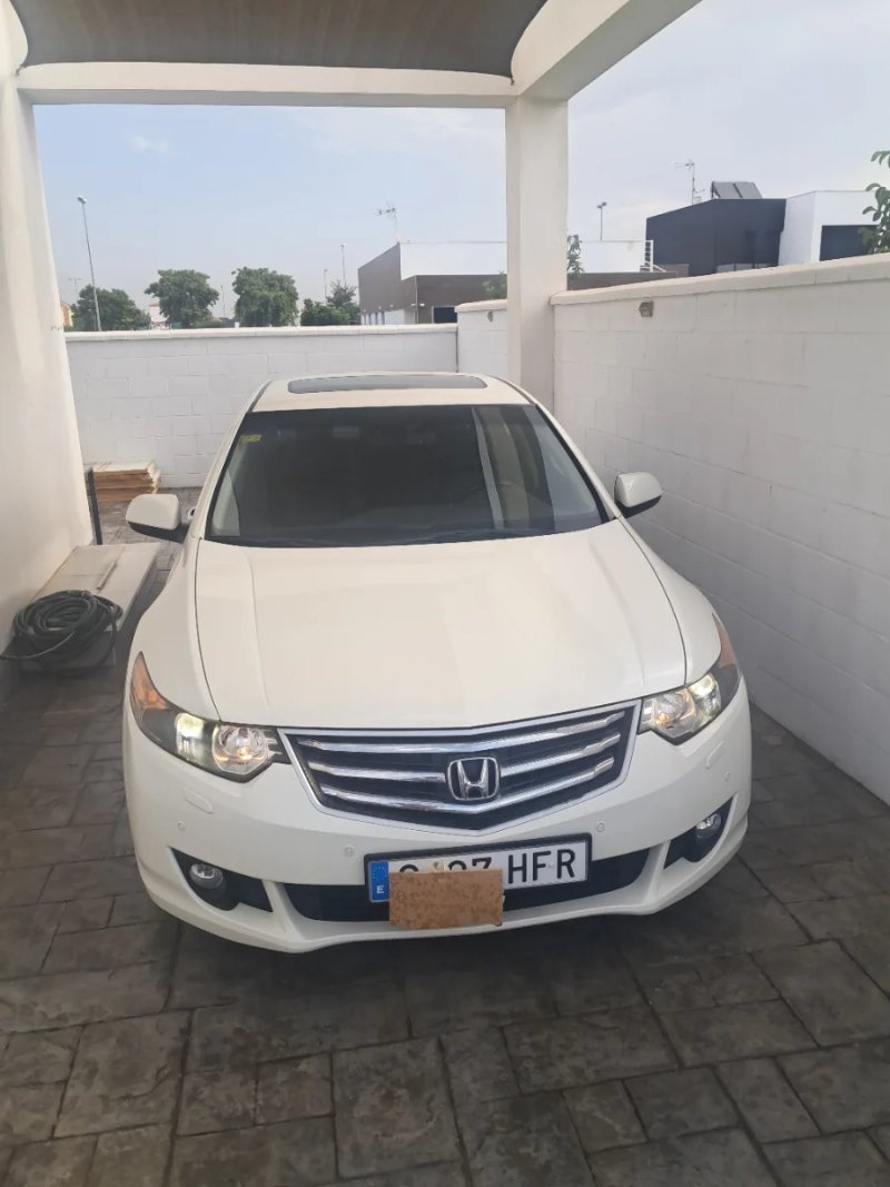 Honda Accord 2011 - foto 1