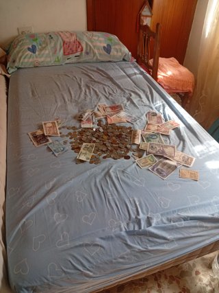 Lote monedas antiguas peseta y billetes