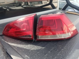 Tulipas Traseras Derecha VW Golf 7