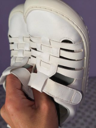 Sandalias Zapato Feroz Talla 29
