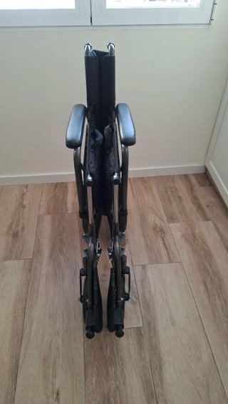 Silla de ruedas plegable ruedas pequeñas