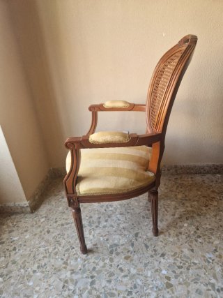 Escritorio clásico de madera + Butaca clásica