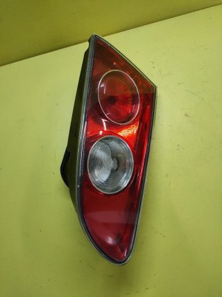 PILOTO TRASERO DERECHO PORTON SEAT IBIZA 6L (ROJO)