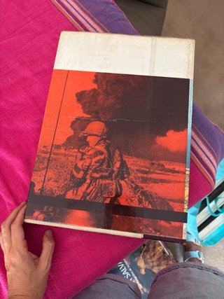 Libro antiguo: Las Guerras de la Postguerra