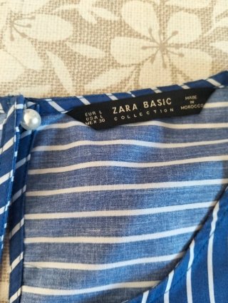 Blusa Zara Talla L, Rayas con Encaje