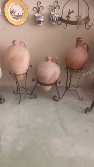 Cantaras de barro antiguas