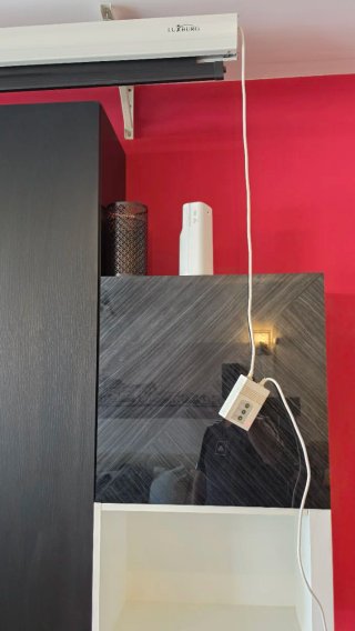 Proyector Benq + Pantalla Motorizada 120"