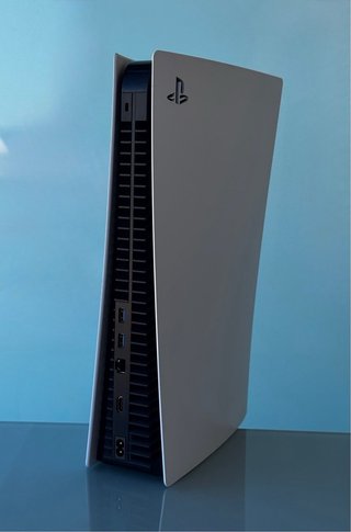 Consola PS5 Blu-Ray + Mando + Cables