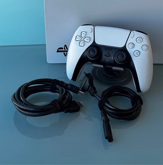 Consola PS5 Blu-Ray + Mando + Cables