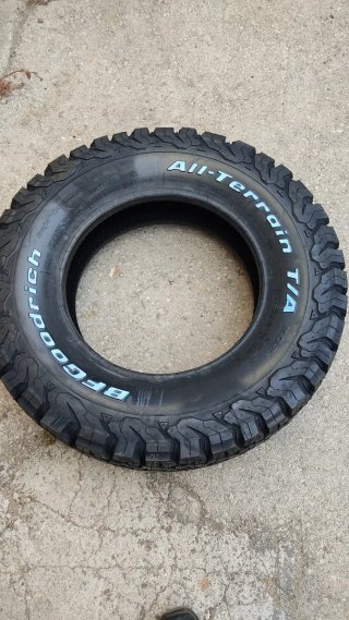 Neumático BFGoodrich All-Terrain T/A KO2