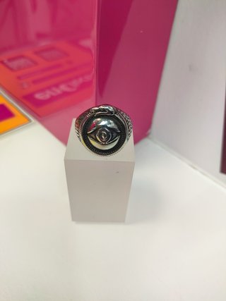 Anillo acero plateado con ojo  T25