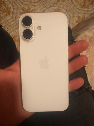 iPhone 16 256GB