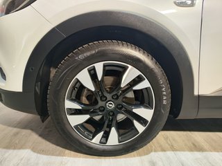 Opel Grandland X 2020 con 50.000km
