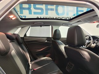 Opel Grandland X 2020 con 50.000km