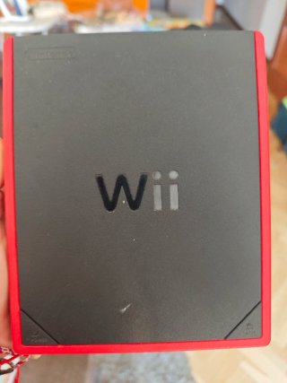 Mini Wii Roja lista para jugar con 10 Juegos