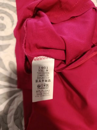 Pantalón fucsia nuevo