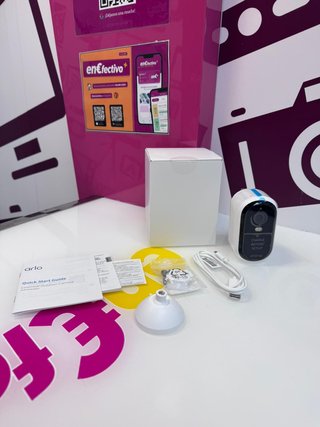 Camara Videovigilancia Arlo Vmc2050 2 Gen Interior Exterior