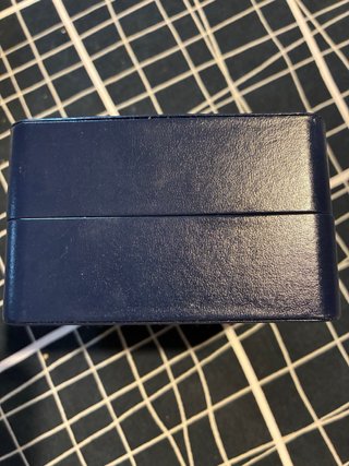 Caja de reloj Seiko azul vacia