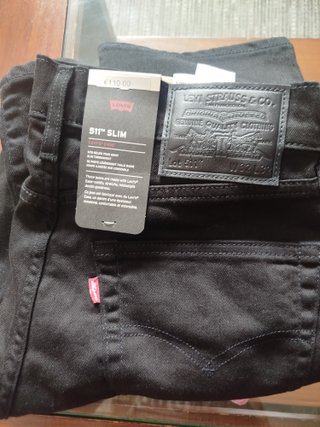 Vaqueros Levi's 511 Slim Negros Talla 32