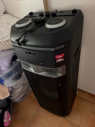 Altavoz LG OL100 Negro