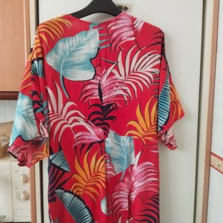 Vestido estampado tropical talla M