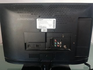 Televisor Grundig 22" VLE 7120 BF Negro