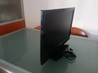 Televisor Grundig 22" VLE 7120 BF Negro