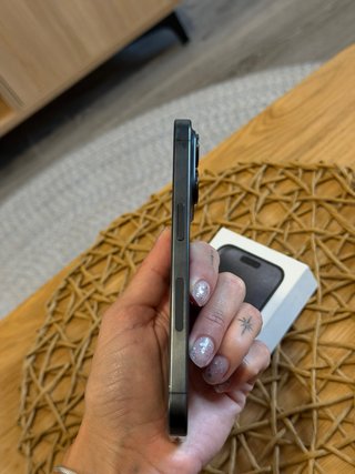 iPhone 15 Pro Negro/Gris