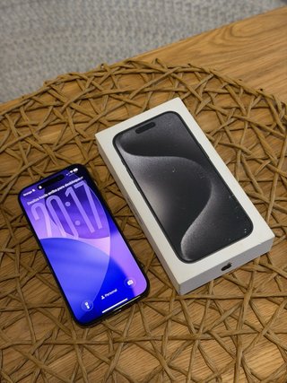 iPhone 15 Pro Negro/Gris