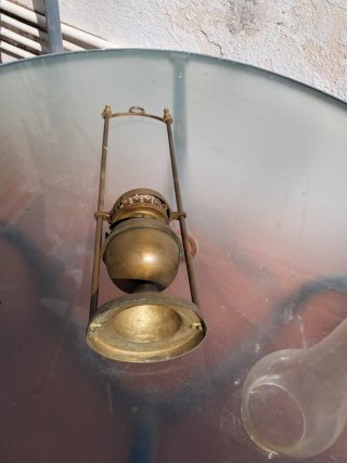 Quinqué antiguo tipo inglés