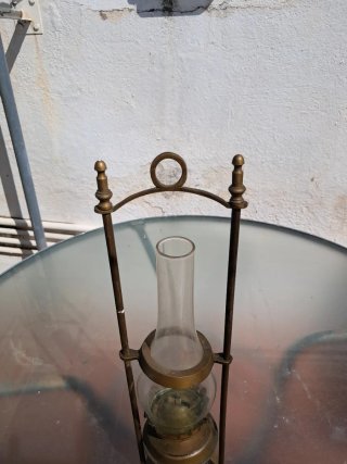 Quinqué antiguo tipo inglés