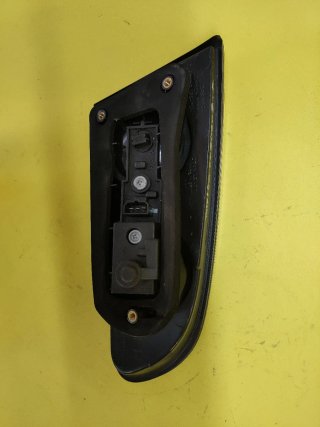 PILOTO TRASERO DERECHO SEAT IBIZA 6L PORTON OSCURO