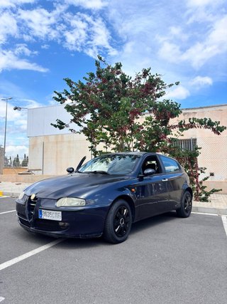 Alfa Romeo 147 2004