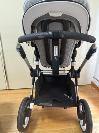Silla de paseo Bugaboo Fox 2 Gris