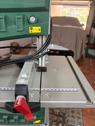 Sierra de cinta Parkside para madera