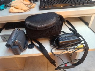 Sony Handycam DCR-HC23 20x Zoom