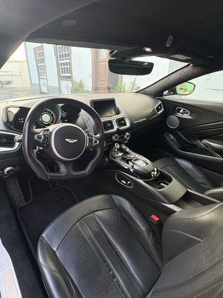 Aston Martin Vantage 2019