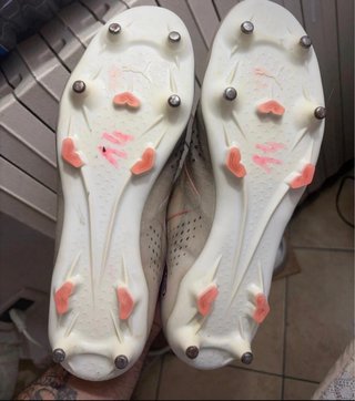 Scarpe da calcio Puma beige/rosa