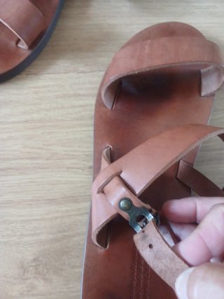 Sandalias de cuero marrón unisex,,para