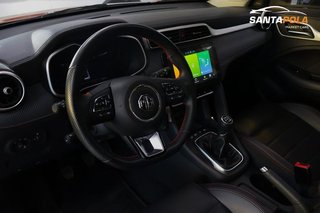 MG ZS Luxury