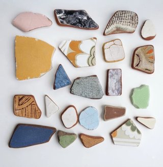 Ceramiche levigate dal mare, colori vari