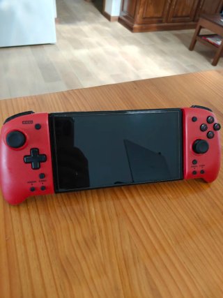 Nintendo Switch OLED Blanca y Roja