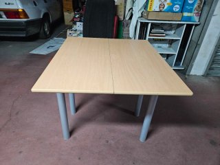 Mesa de cocina madera y metal