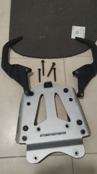 Soporte Maleta Givi SRA7703 Trasera