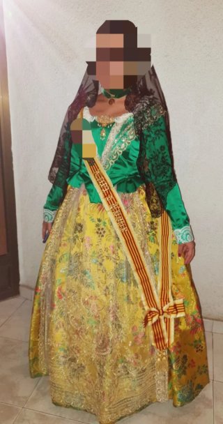 Traje Fallera