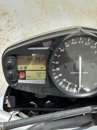 Suzuki GSR 600 2008